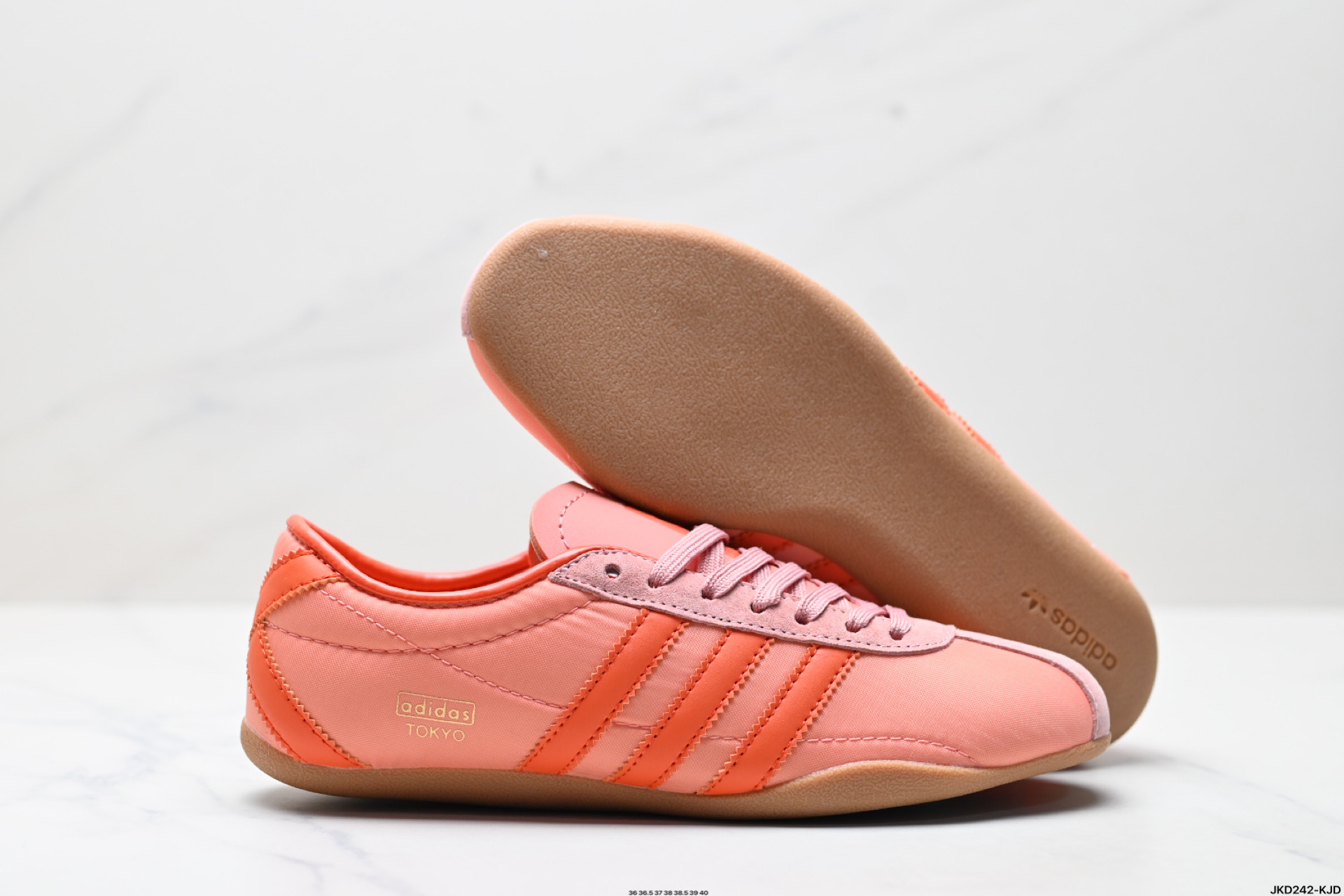 170 adida阿迪达斯TOKYO PACK舒适百搭经典休闲运动鞋   JQ2156