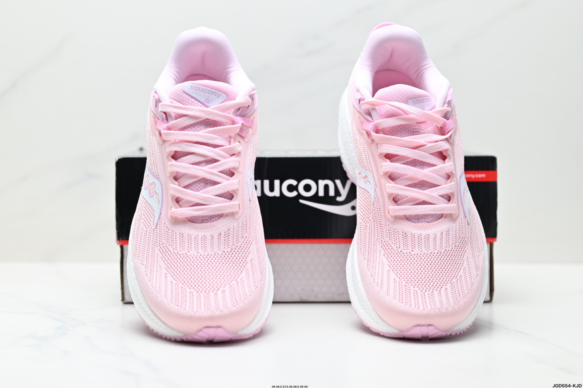 190 Saucony TRIUMPH 21 索康尼胜利 旗舰级缓震 慢跑减震透气 低帮训练跑步鞋  S10881-31