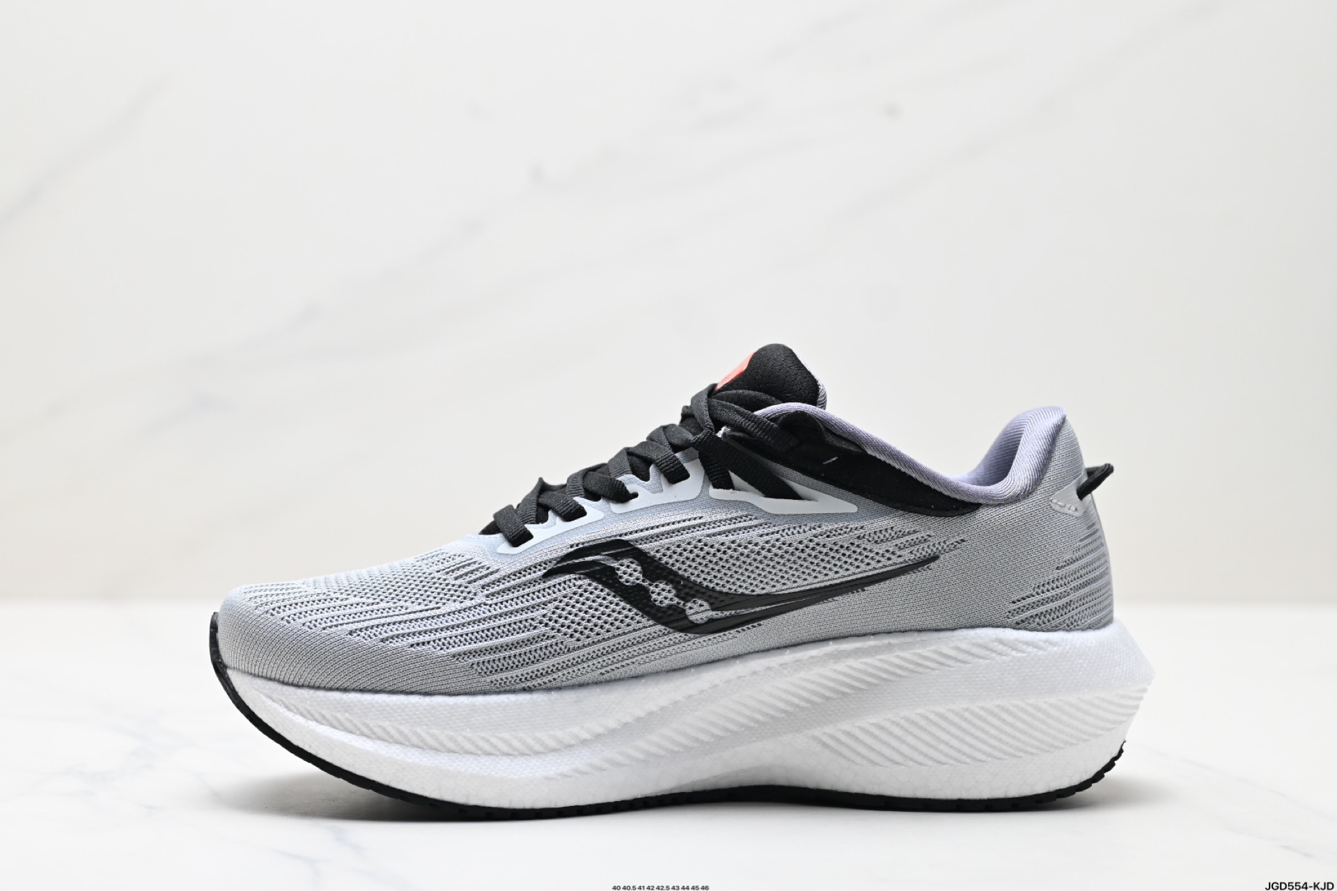 190 Saucony TRIUMPH 21 索康尼胜利 旗舰级缓震 慢跑减震透气 低帮训练跑步鞋  S20881-20