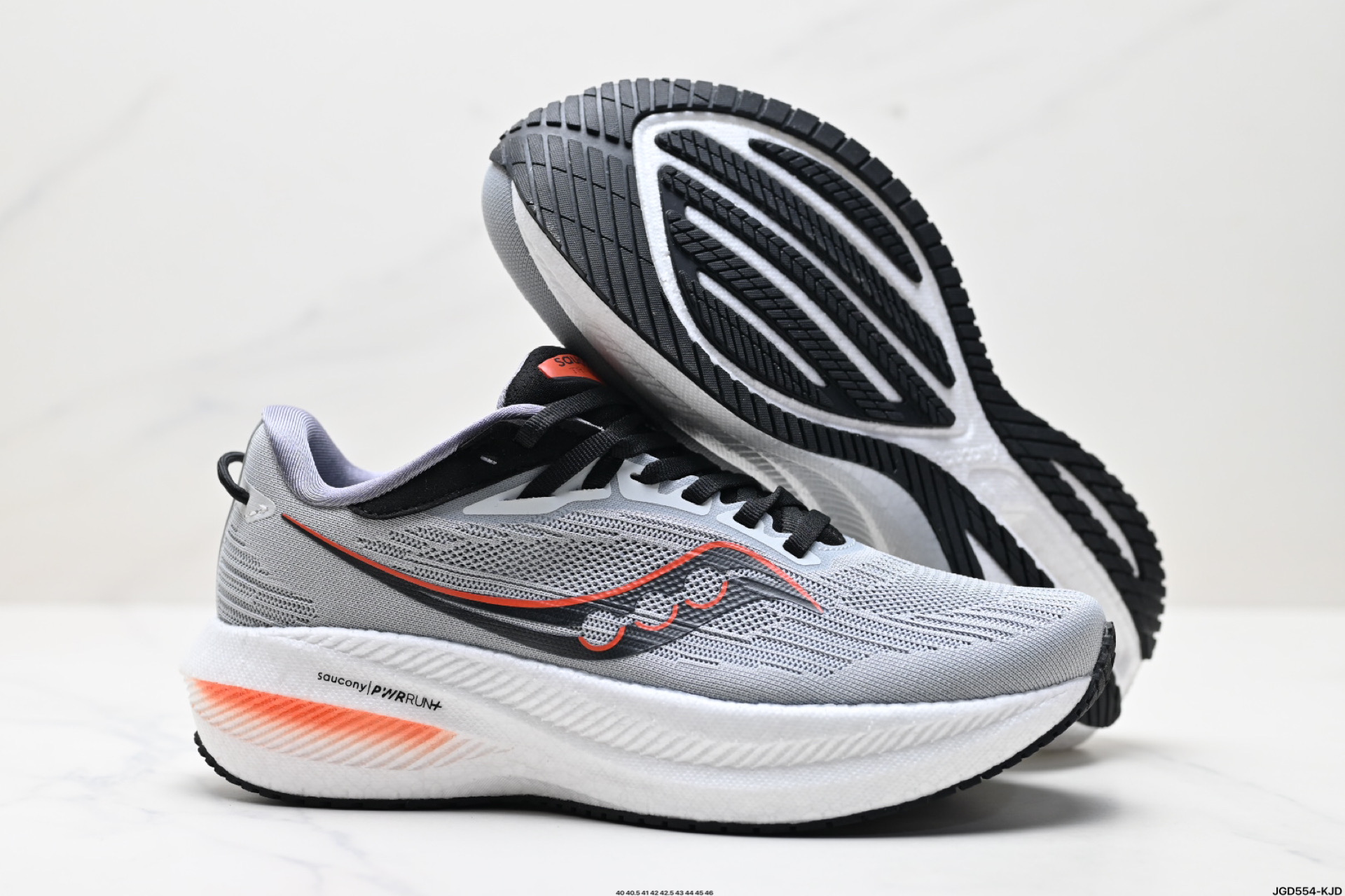 190 Saucony TRIUMPH 21 索康尼胜利 旗舰级缓震 慢跑减震透气 低帮训练跑步鞋  S20881-20