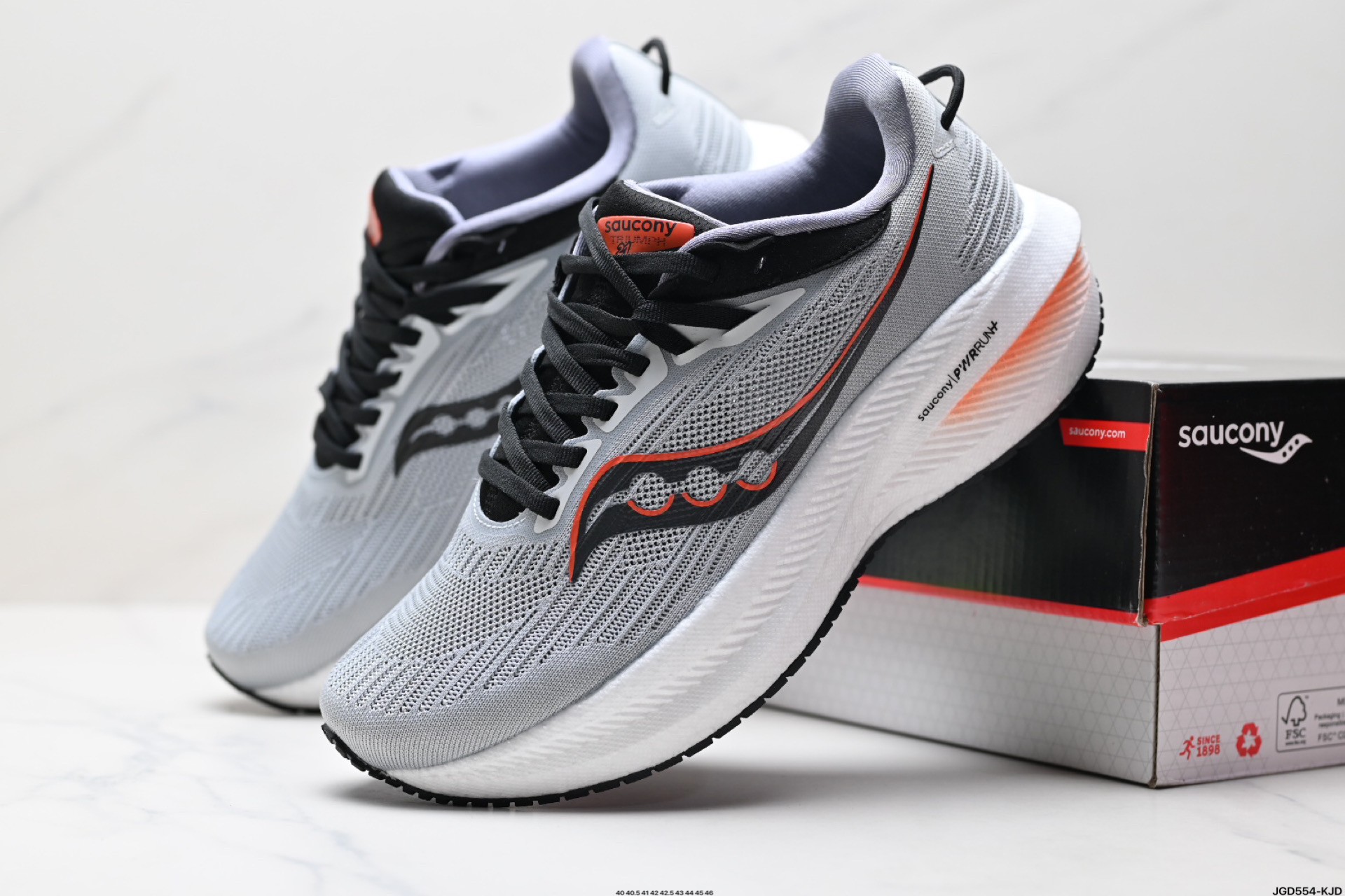 190 Saucony TRIUMPH 21 索康尼胜利 旗舰级缓震 慢跑减震透气 低帮训练跑步鞋  S20881-20