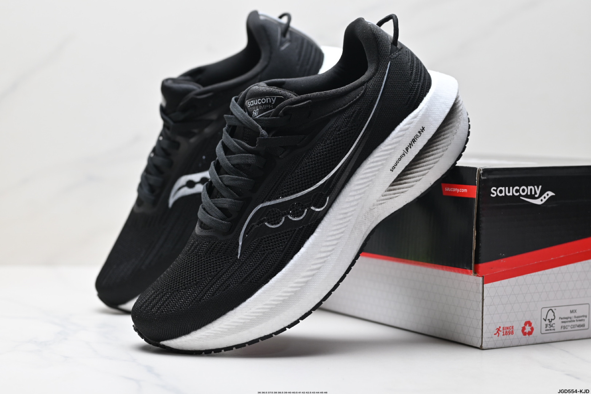 190 Saucony TRIUMPH 21 索康尼胜利 旗舰级缓震 慢跑减震透气 低帮训练跑步鞋  S20881-136