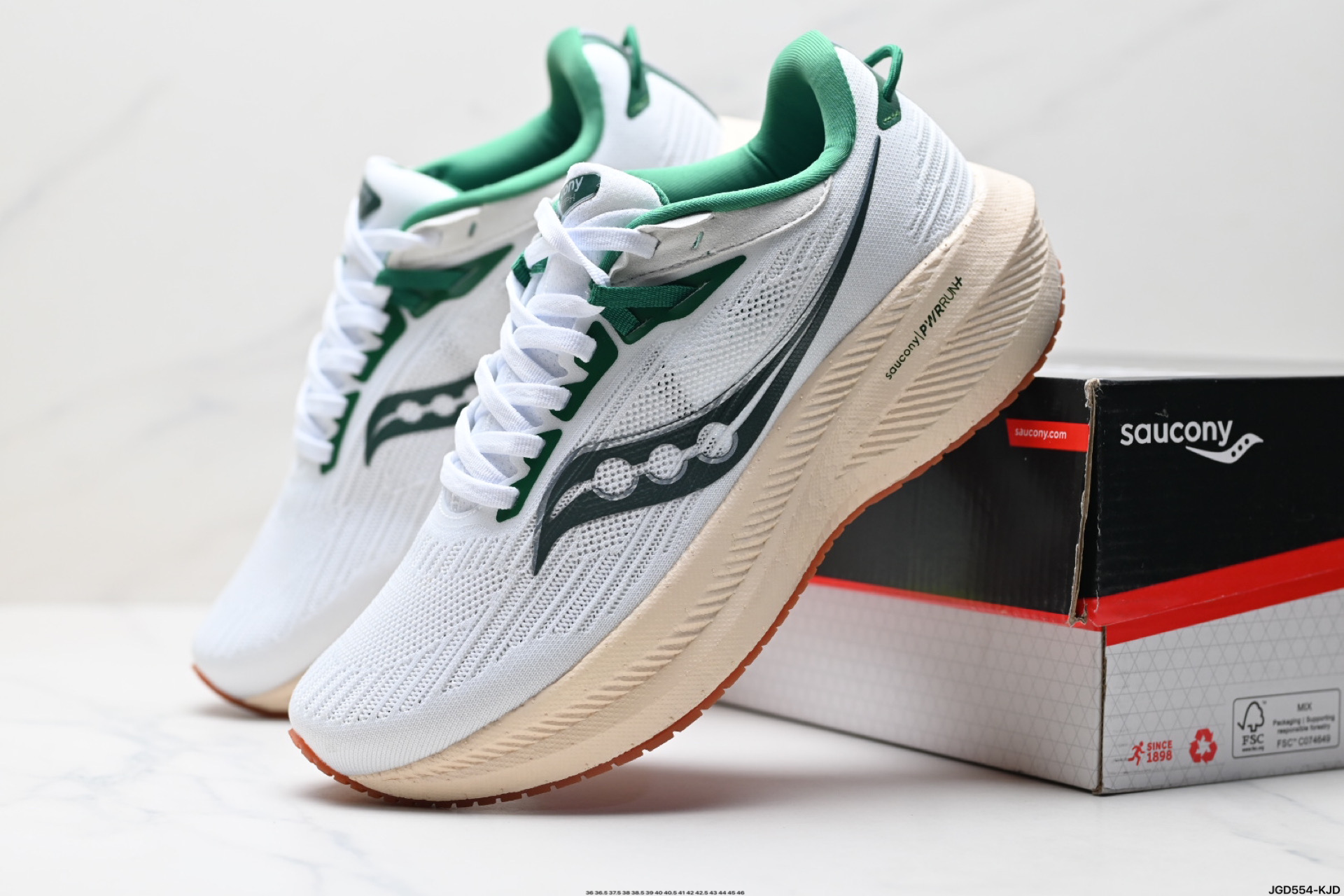 190 Saucony TRIUMPH 21 索康尼胜利 旗舰级缓震 慢跑减震透气 低帮训练跑步鞋  S20881-136