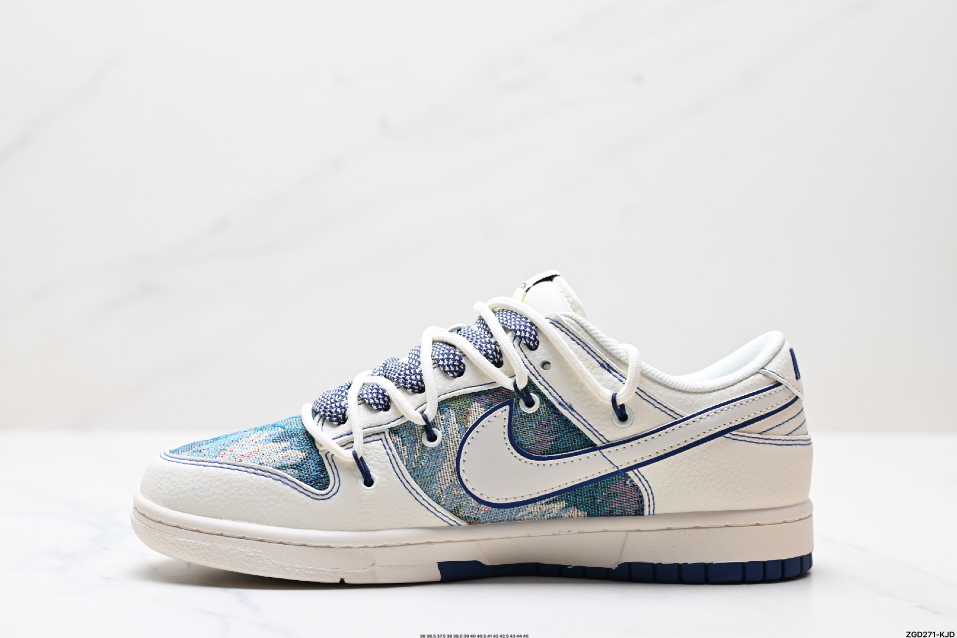 300 NK Dunk Low Retro “DIY高端定制” 低帮休闲运动板鞋  DM6868-077