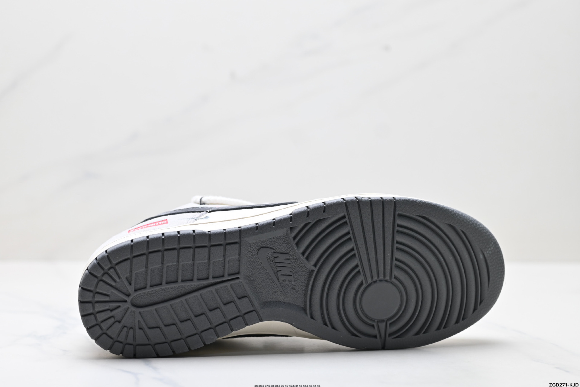 300 NK Dunk Low Retro “DIY高端定制” 低帮休闲运动板鞋  YX5066-217