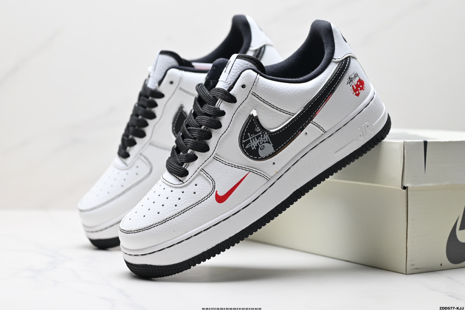 240 NIKE AIR FORCE 1‘07 LV8  DQ6628-154