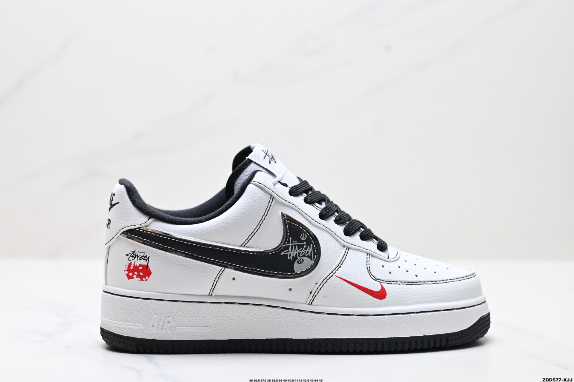 240 NIKE AIR FORCE 1‘07 LV8  DQ6628-154