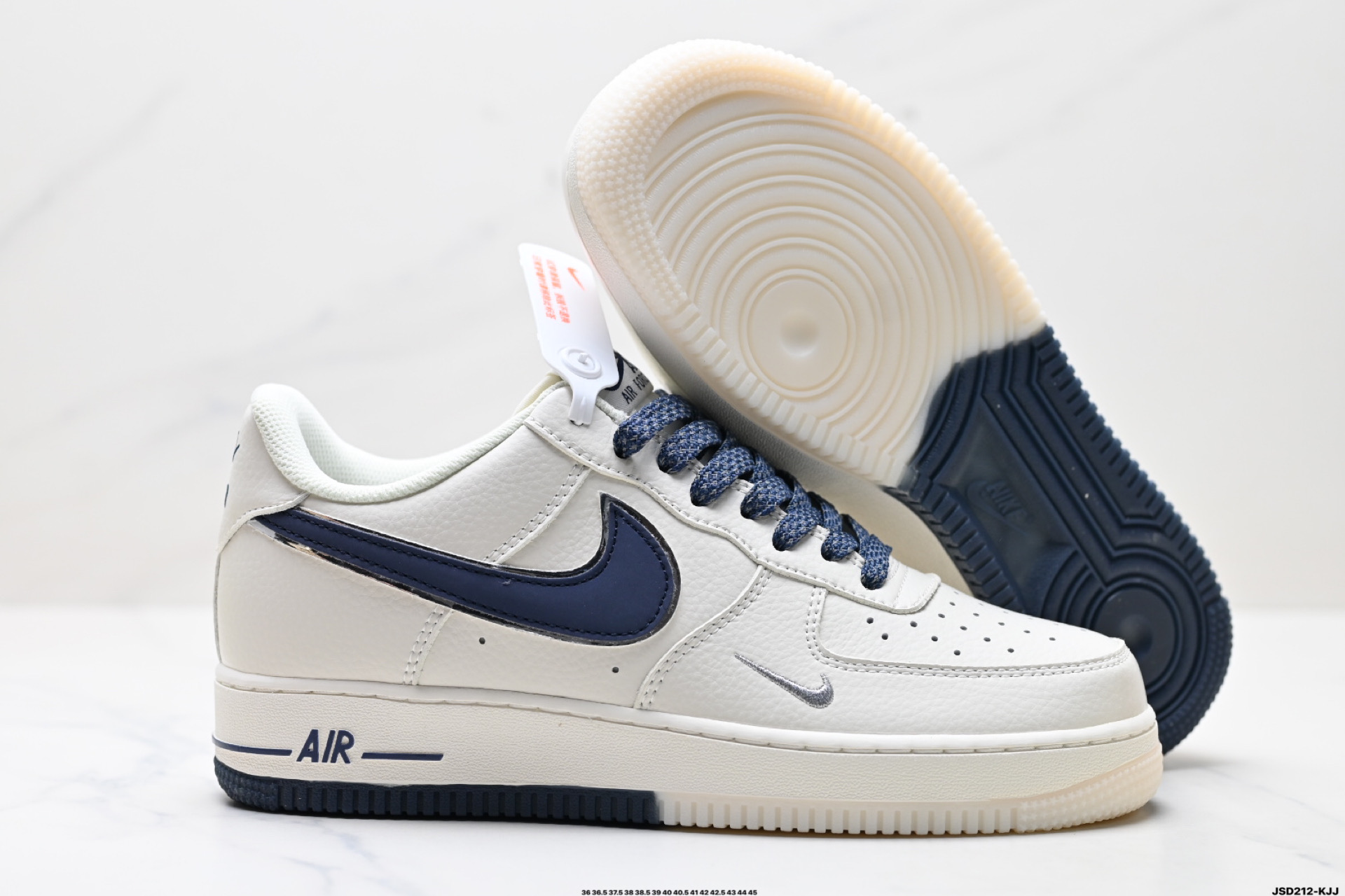 210 NIKE AIR FORCE 1‘07   JJ0253-003