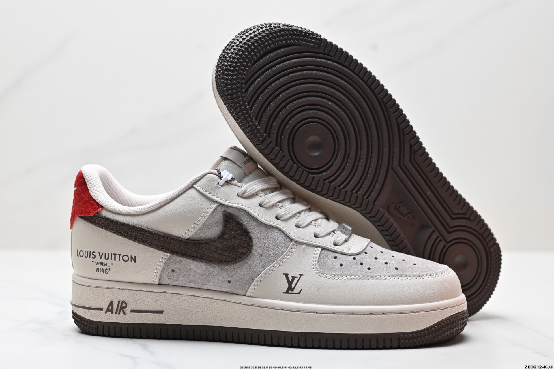 270 NIKE AIR FORCE 1‘07 LV8   XX3168-129