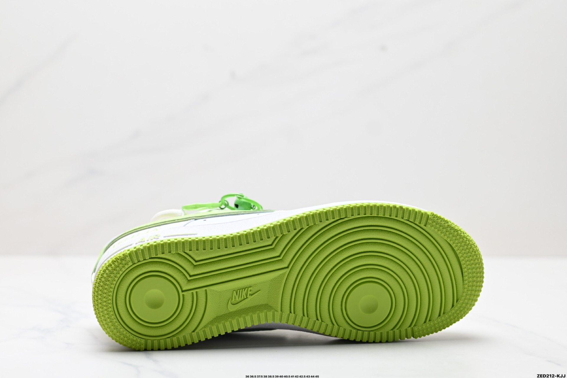 270 NIKE AIR FORCE 1‘07 LV8   YY2023-315