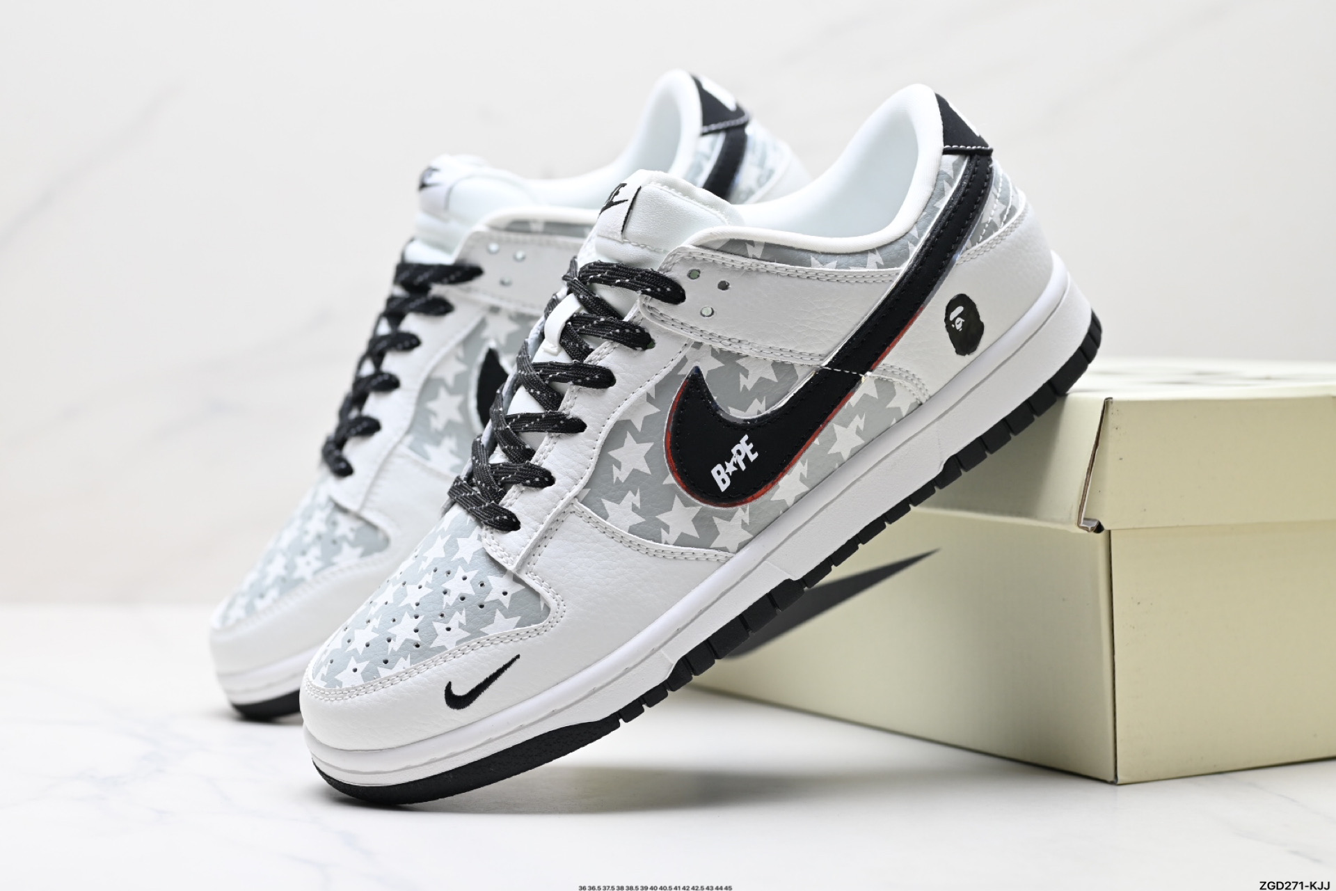 300 NK Dunk Low Retro “DIY高端定制” 低帮休闲运动板鞋  CS1688-104