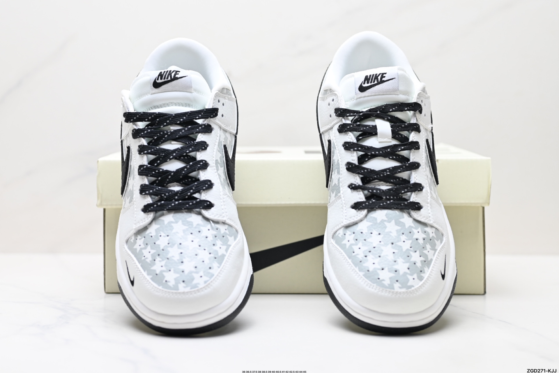 300 NK Dunk Low Retro “DIY高端定制” 低帮休闲运动板鞋  CS1688-104