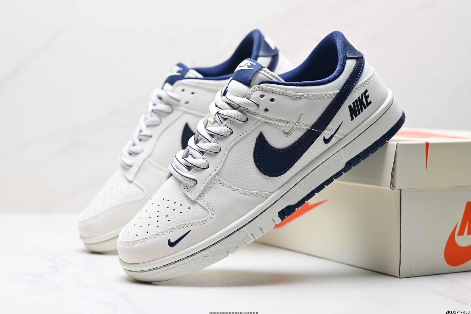 280 NK Dunk Low Retro “DIY高端定制” 低帮休闲运动板鞋  SC9207-402