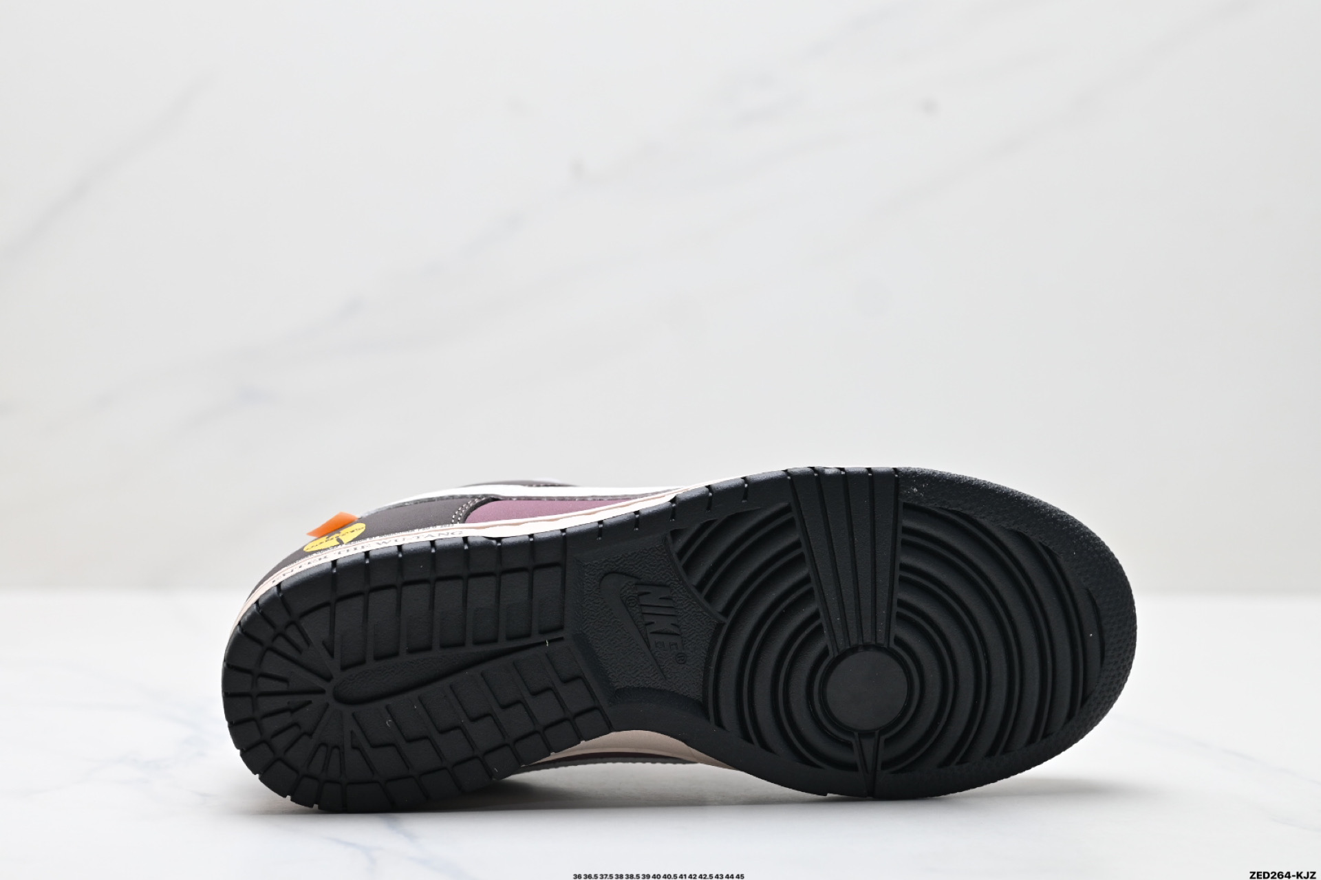 270 NK Dunk Low Retro “DIY高端定制” 低帮休闲运动板鞋 MU0232-362