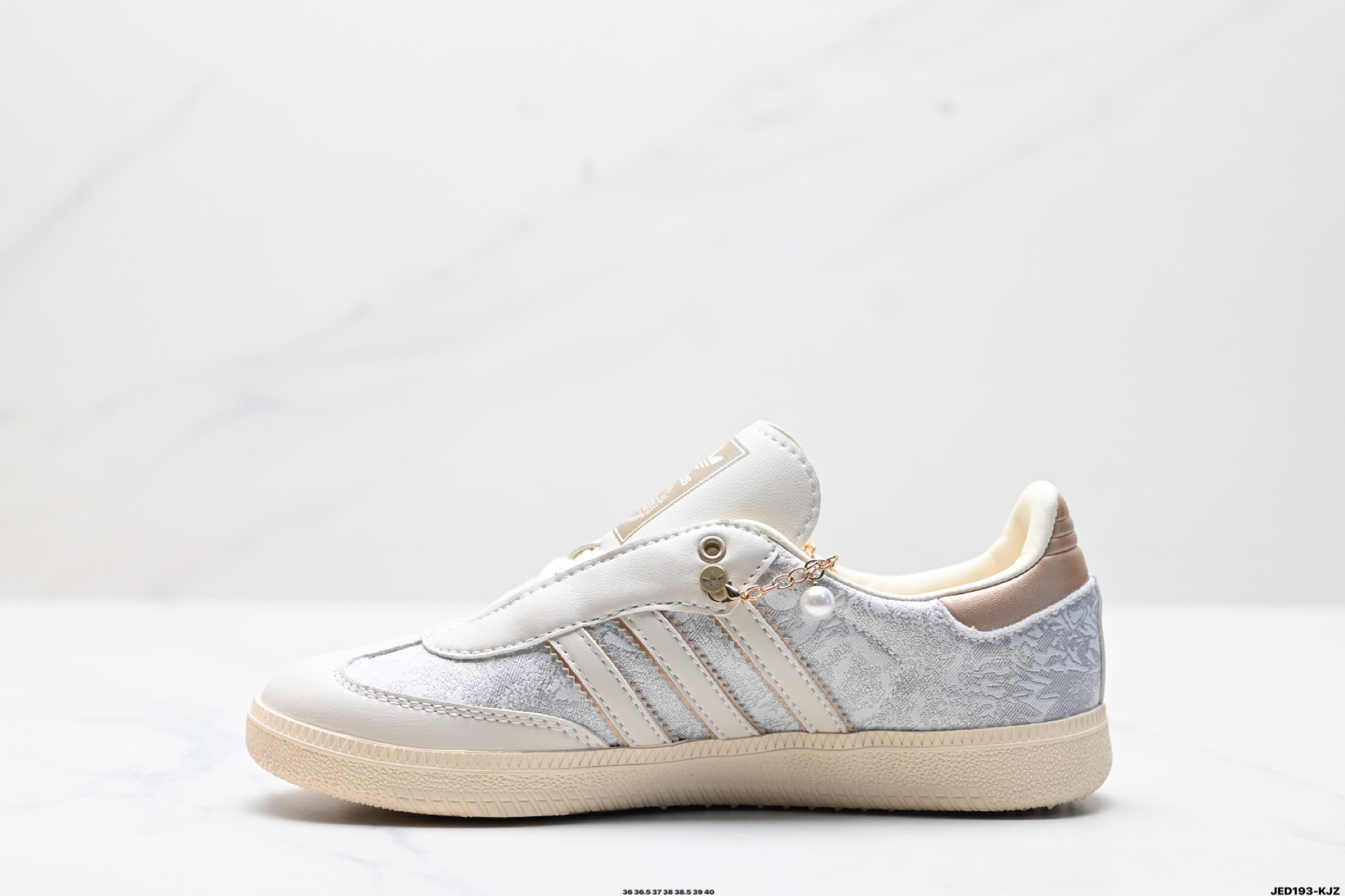 160 阿迪达斯三叶草Adidas Originals Samba OG 桑巴舞系列绅士德训足球风百搭低帮休闲运动板鞋  JQ2616