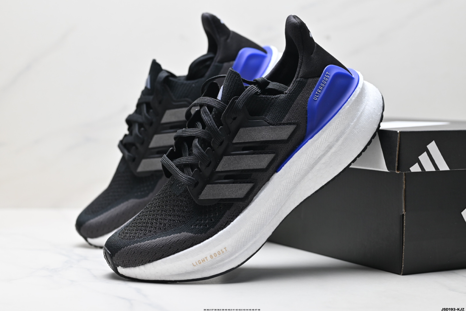 210 阿迪达斯Adidas Ultraboost 5X 耐磨缓震休闲运动跑鞋   JH9082
