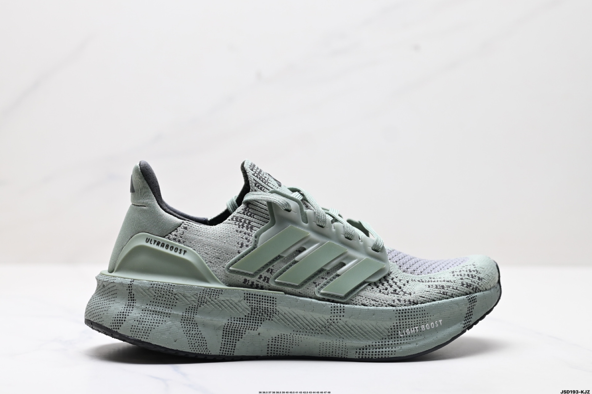 210 阿迪达斯Adidas Ultraboost 5X 耐磨缓震休闲运动跑鞋   JH9082