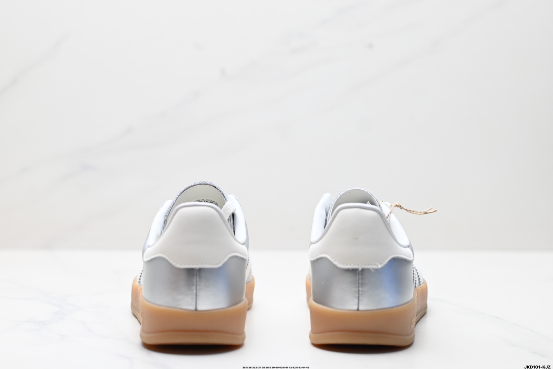 170 adidas Originals Gazelle INdoor 三叶草休闲防滑耐磨低帮板鞋  JR1206