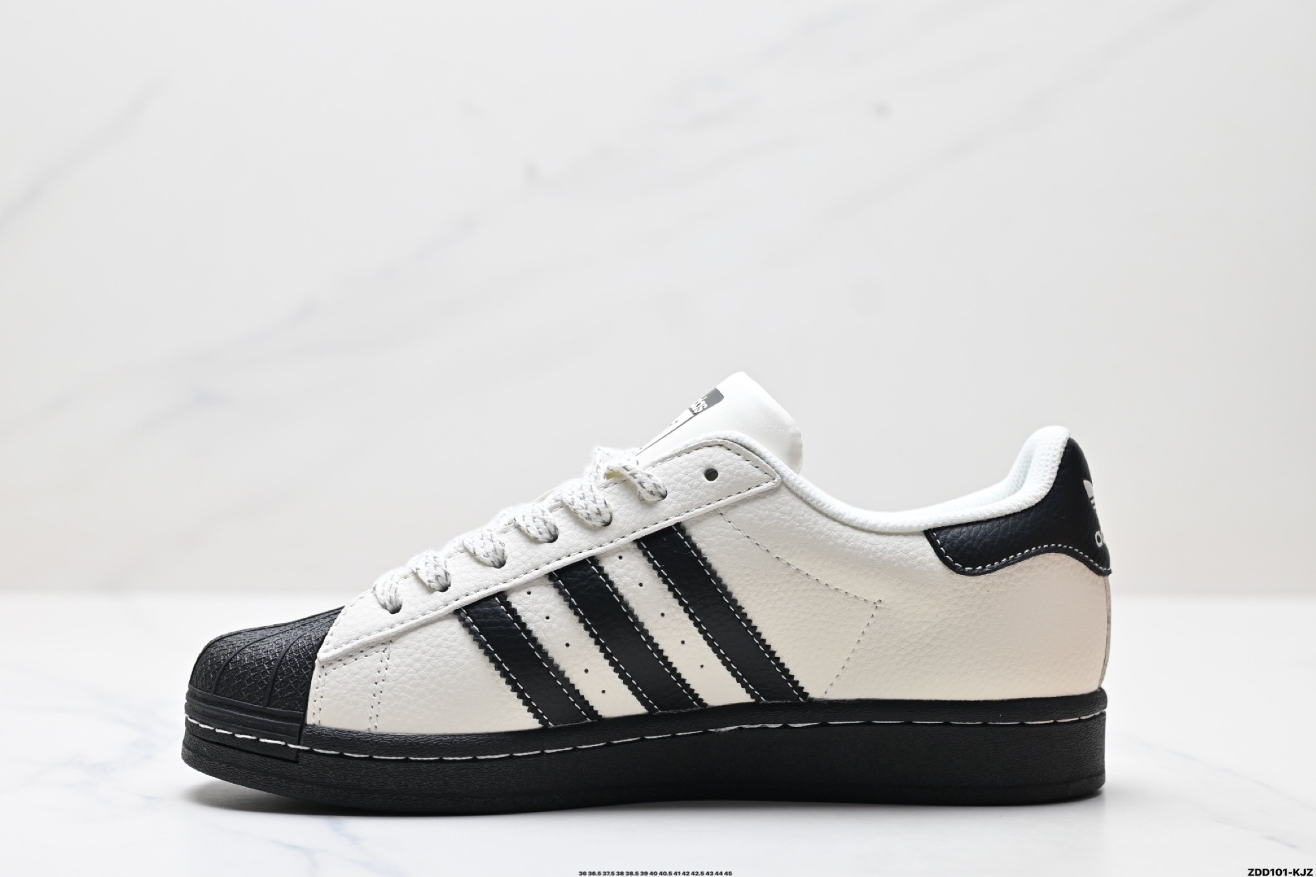 240 阿迪达斯Adidas三叶草 Originals Superstar贝壳头’DIY’系列低帮经典百搭休闲运动板鞋  HD2203