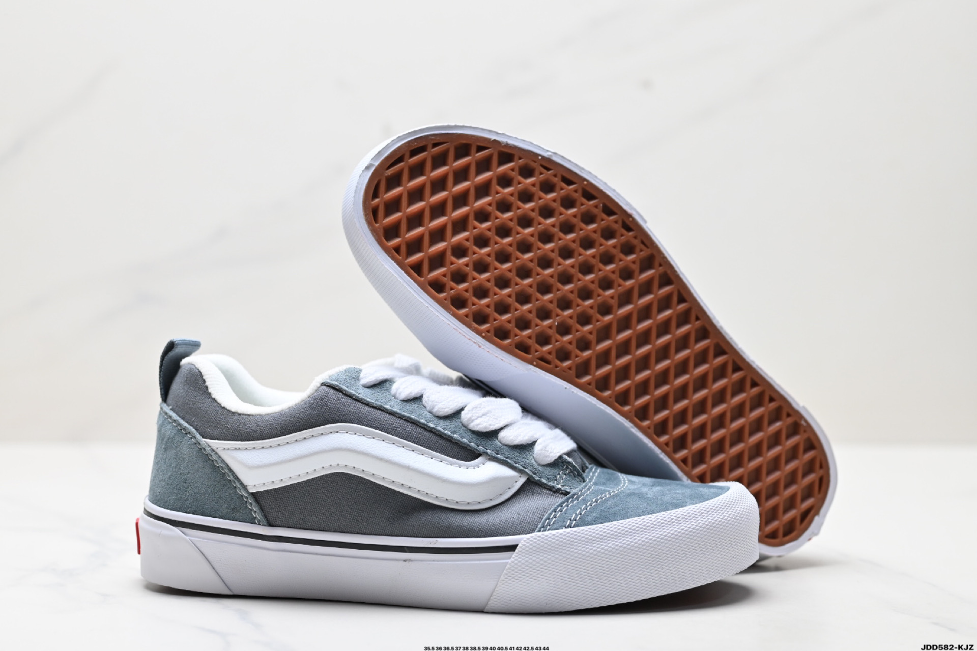130 范斯Vans Knu-Skool 翻毛皮 耐磨 低帮 板鞋