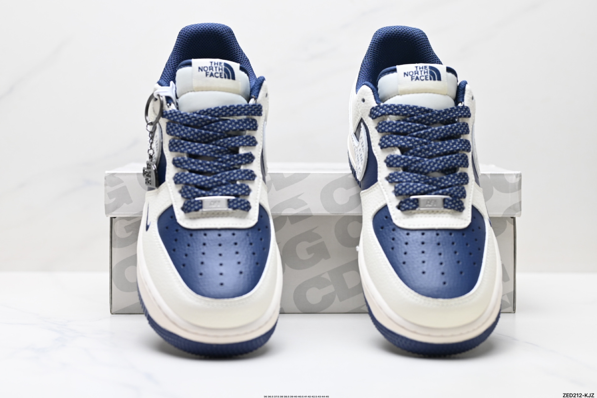 270 NIKE AIR FORCE 1‘07 LV8  HH7518-075