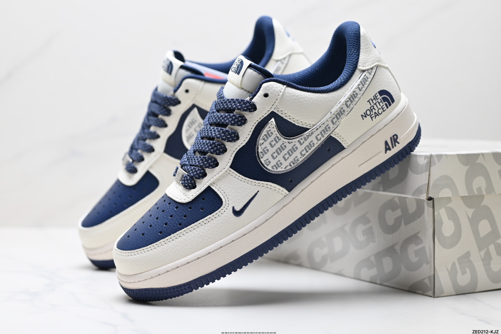 270 NIKE AIR FORCE 1‘07 LV8  HH7518-075
