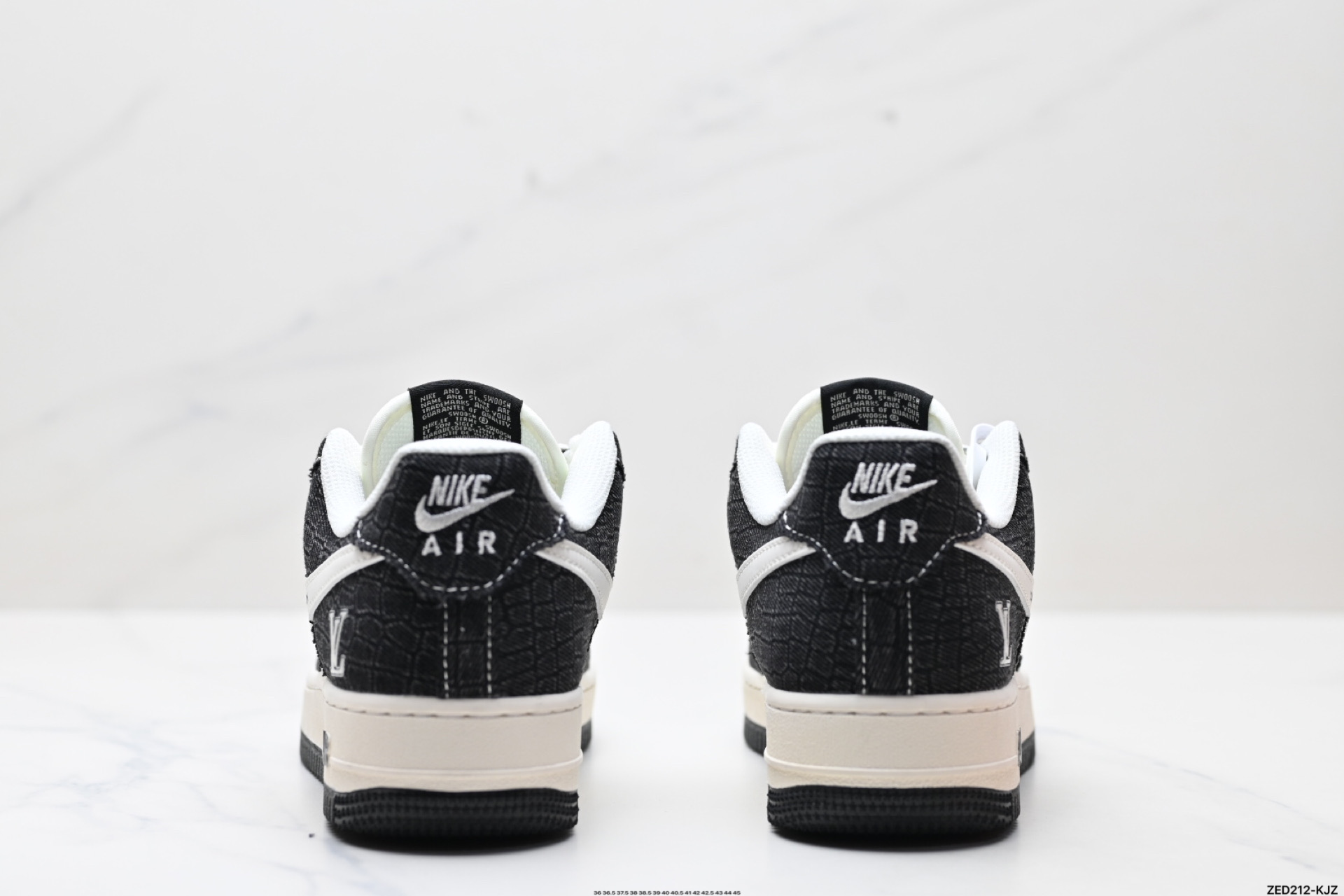 270 NIKE AIR FORCE 1‘07 LV8  XS1958-550
