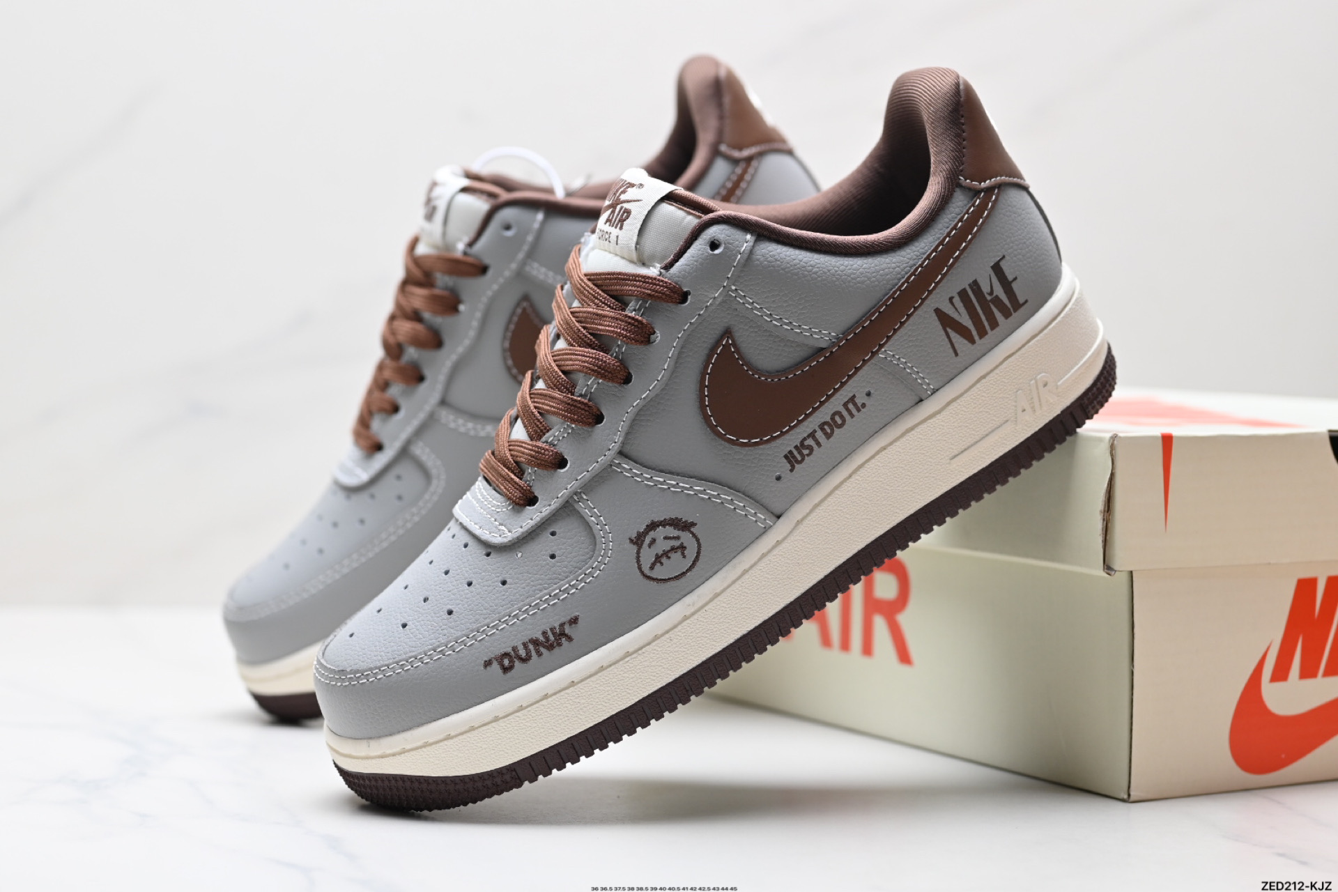270 NIKE AIR FORCE 1‘07  KK1988-073