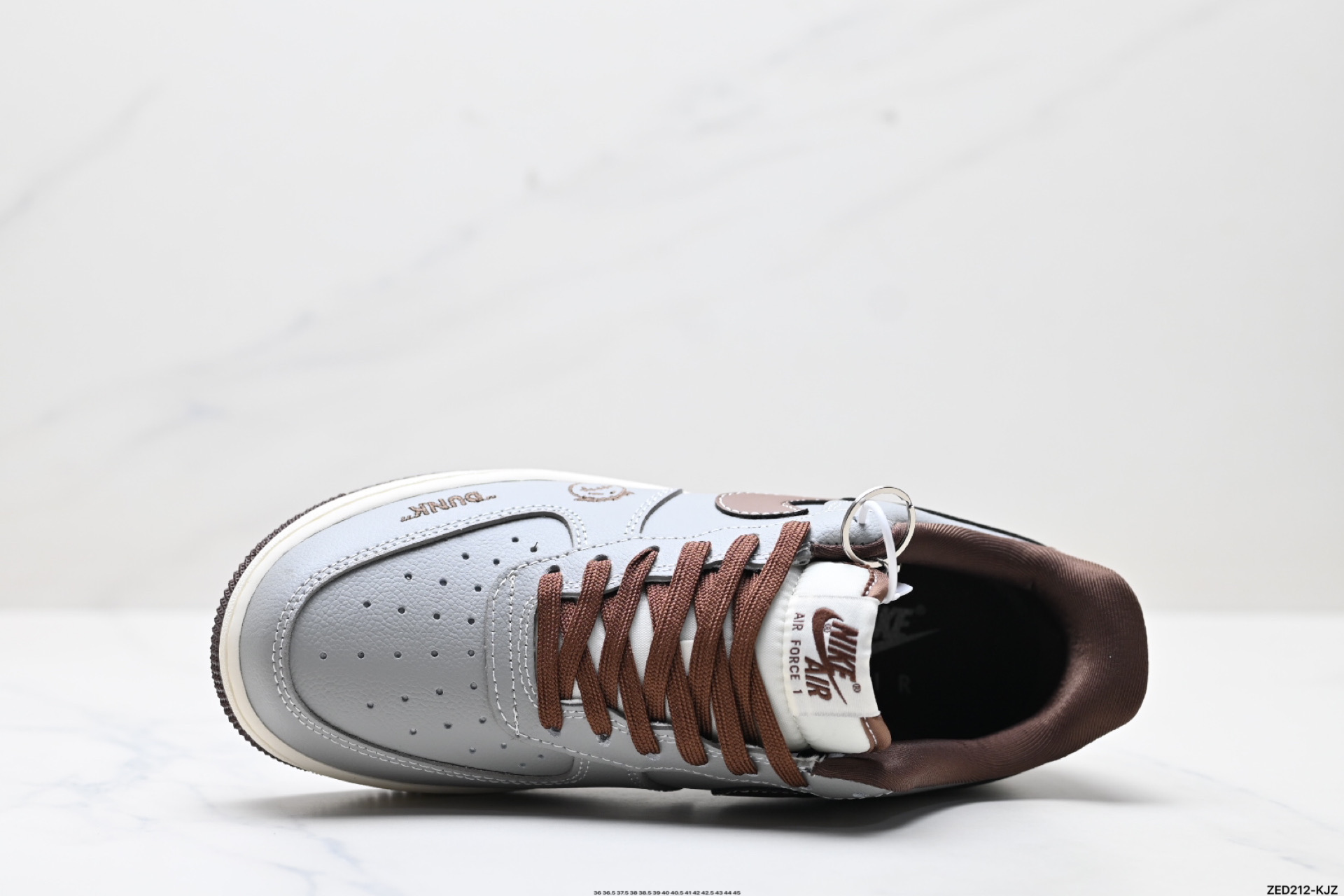 270 NIKE AIR FORCE 1‘07  KK1988-073