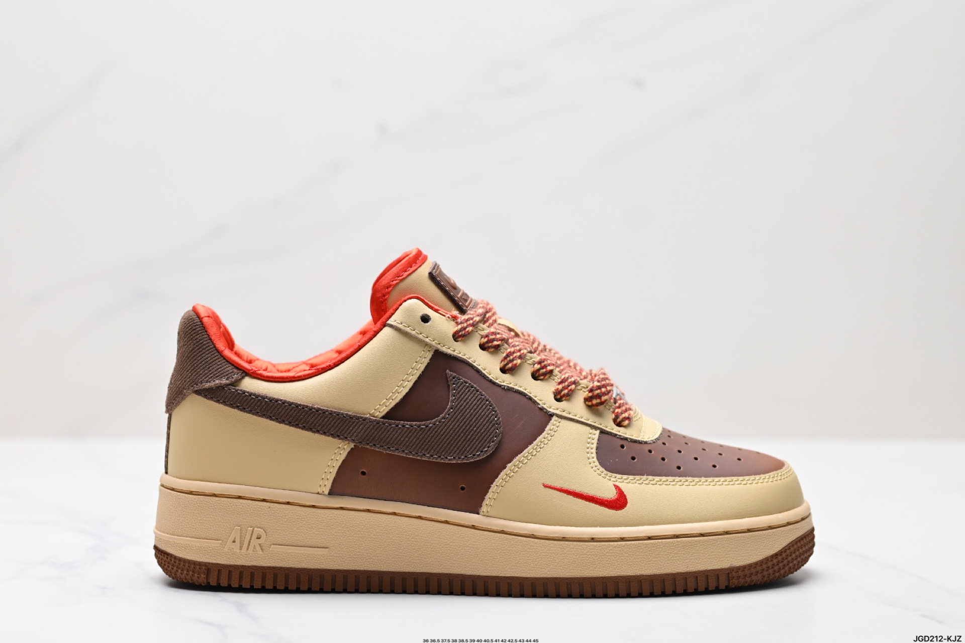190 NIKE AIR FORCE 1‘07  HQ3447-222