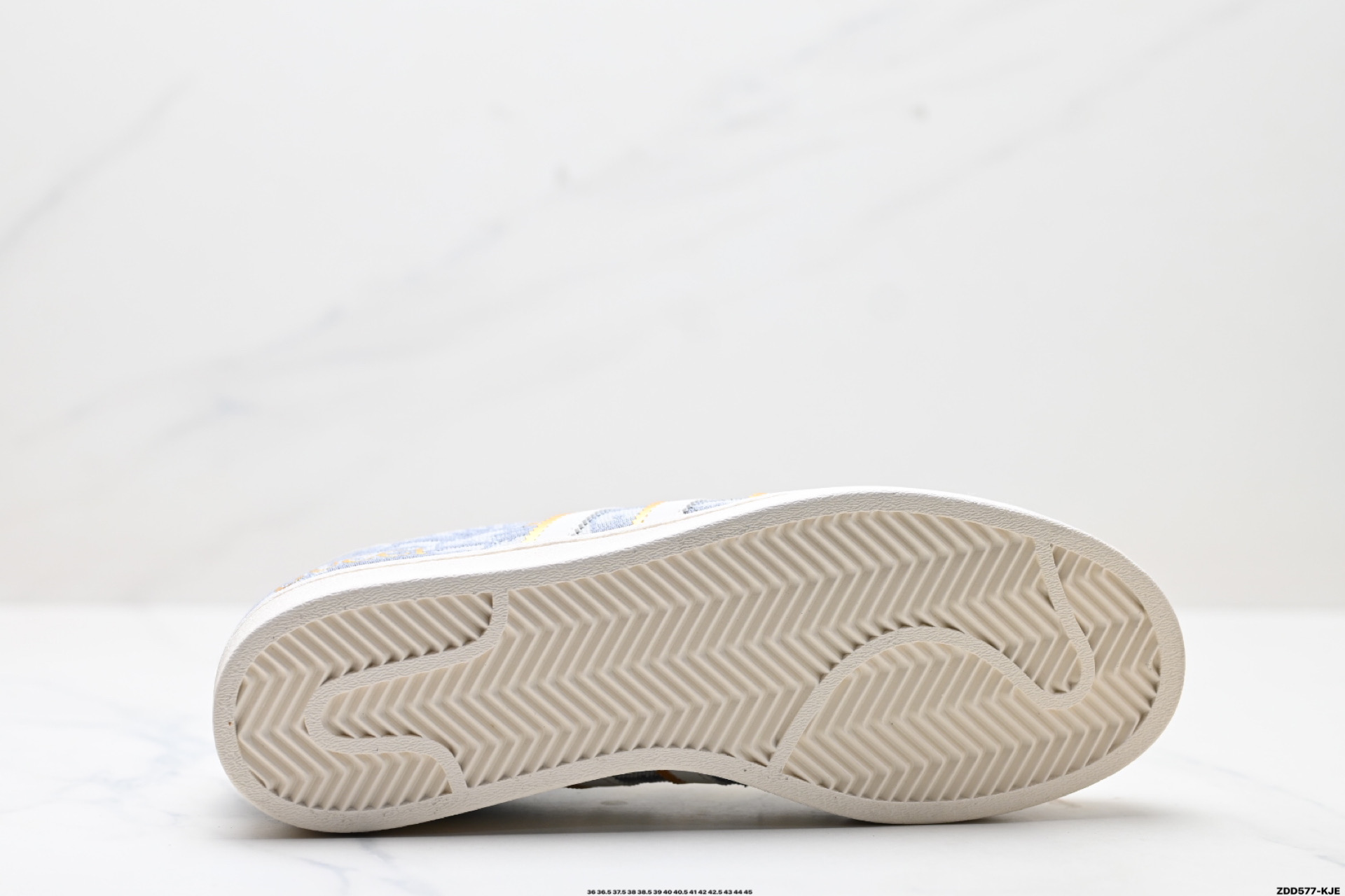 240 阿迪达斯Adidas三叶草 Originals Superstar贝壳头’DIY’系列低帮经典百搭休闲运动板鞋  JY8906