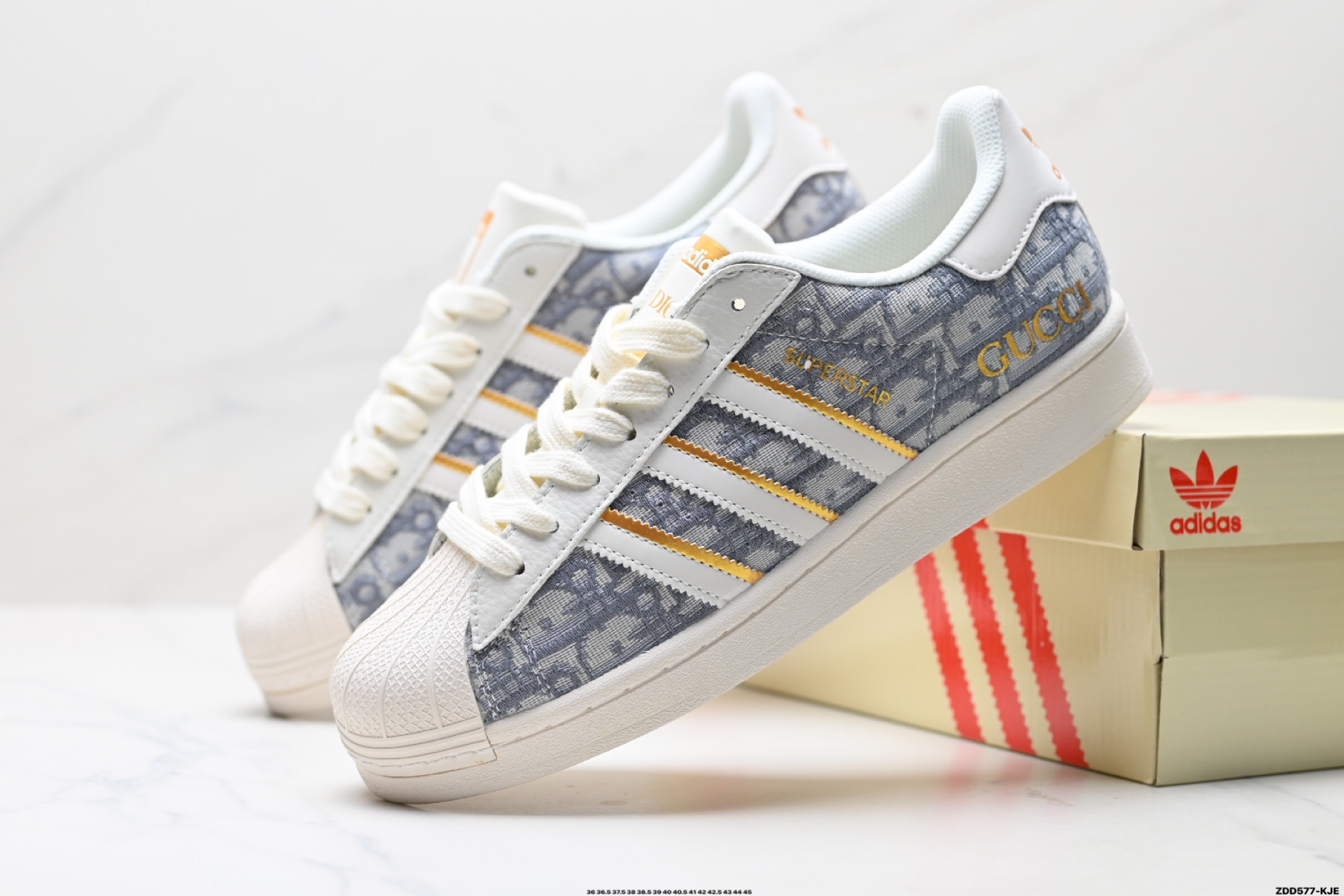 240 阿迪达斯Adidas三叶草 Originals Superstar贝壳头’DIY’系列低帮经典百搭休闲运动板鞋  JY8906