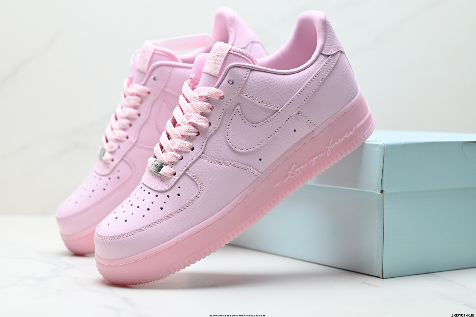 170 耐克Nike Air Force 1’07 low空军一号低帮百搭休闲运动板鞋 CZ8065-600