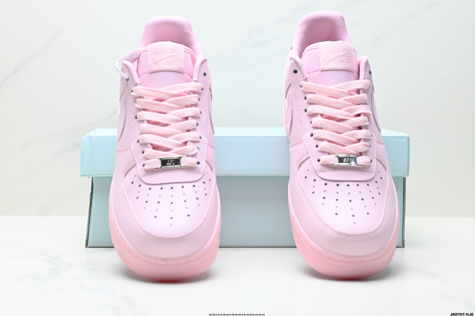 170 耐克Nike Air Force 1’07 low空军一号低帮百搭休闲运动板鞋 CZ8065-600