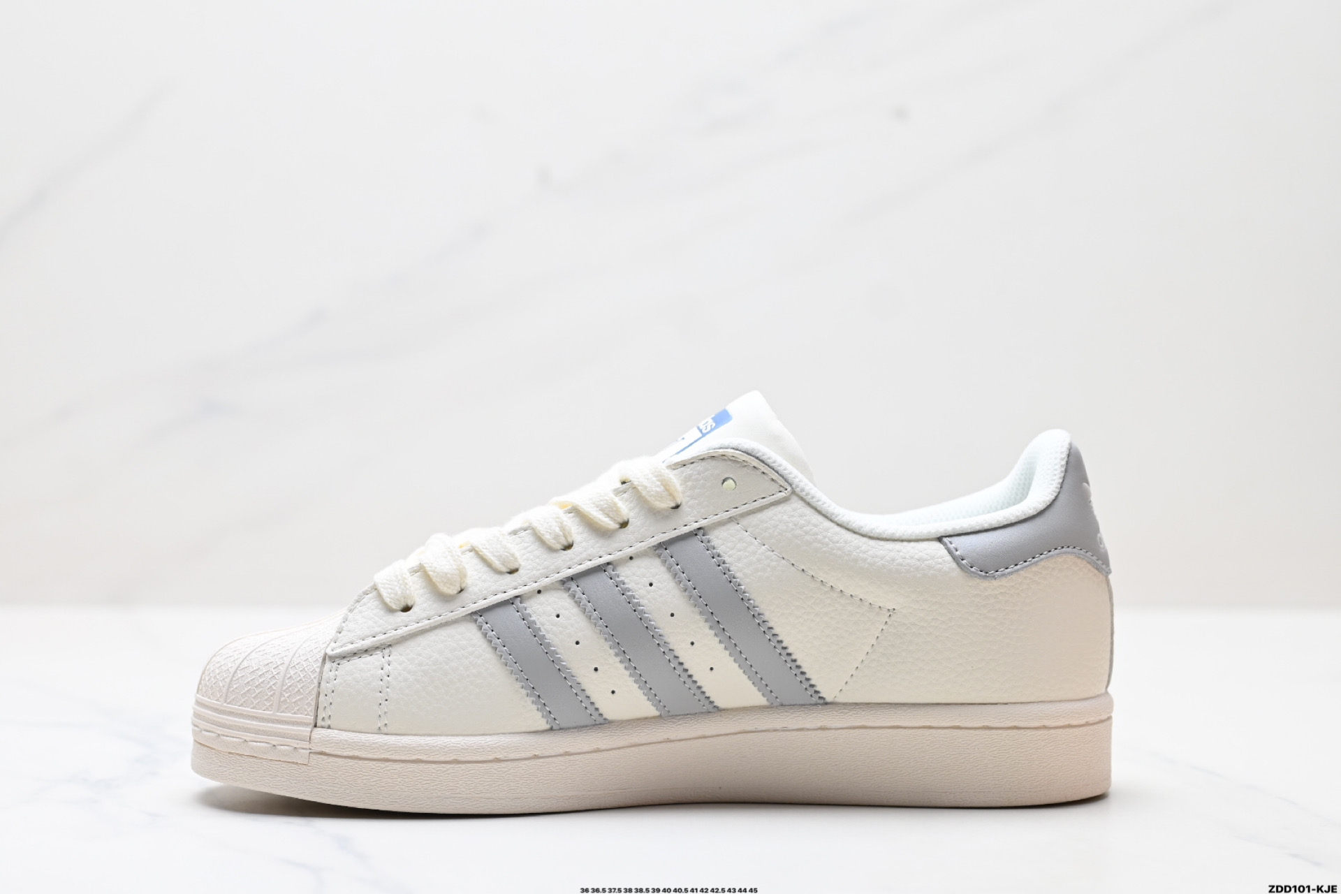 240 阿迪达斯Adidas三叶草 Originals Superstar贝壳头’DIY’系列低帮经典百搭休闲运动板鞋 HD2204