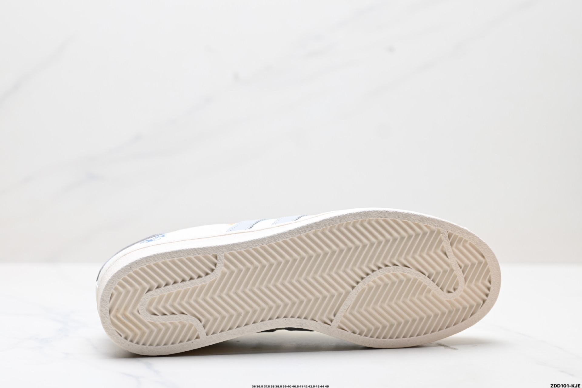 240 阿迪达斯Adidas三叶草 Originals Superstar贝壳头’DIY’系列低帮经典百搭休闲运动板鞋 HD2204
