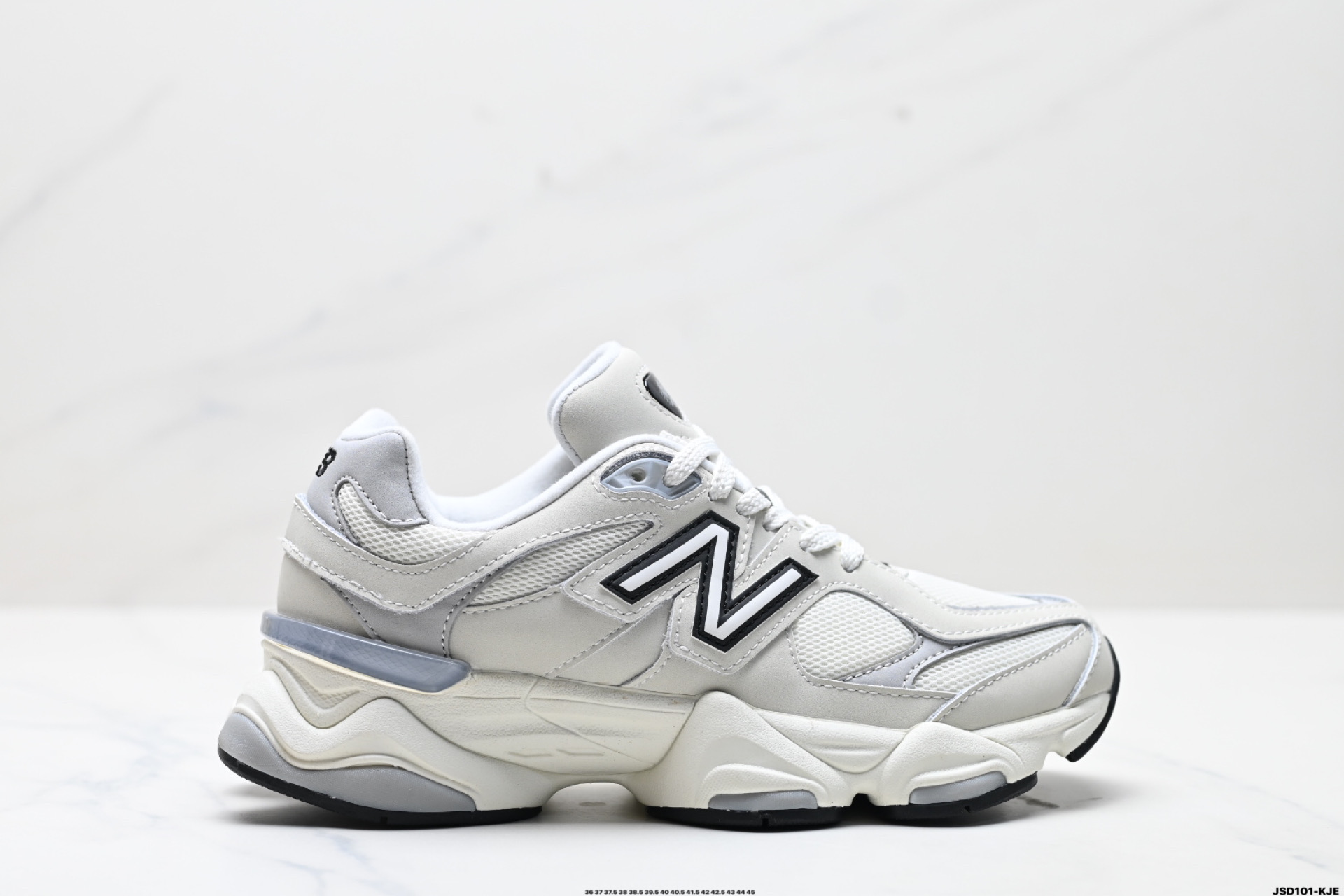 220 New Balance 版本 NB9060 联名款 复古休闲运动慢跑鞋    U9060GEA