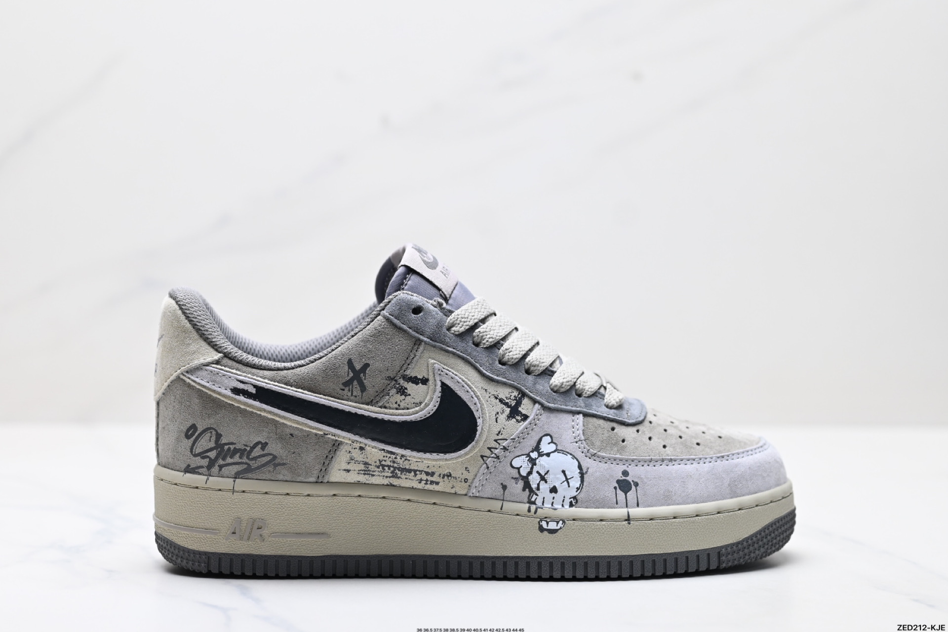 270 NIKE AIR FORCE 1‘07  YD2425-660