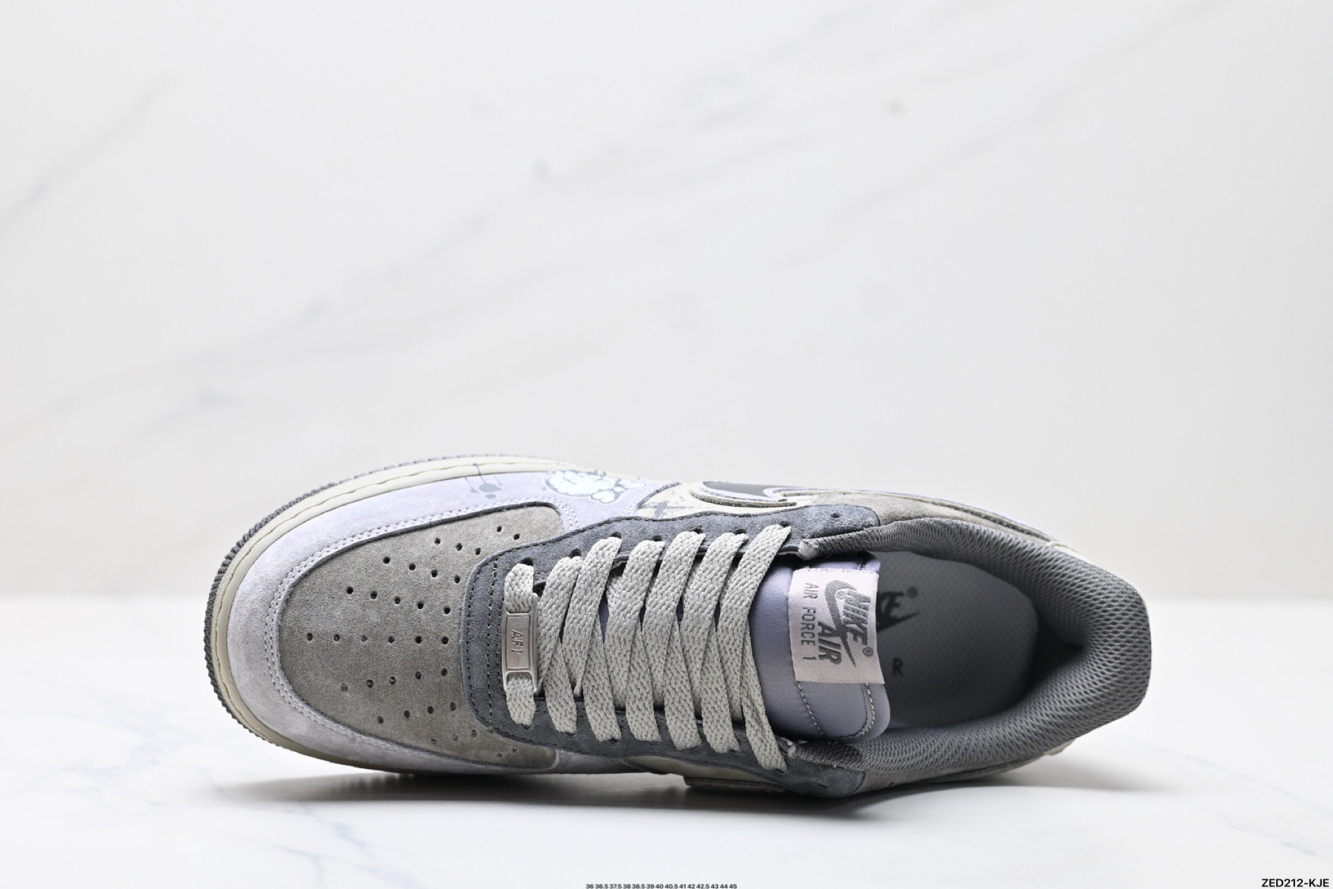 270 NIKE AIR FORCE 1‘07  YD2425-660