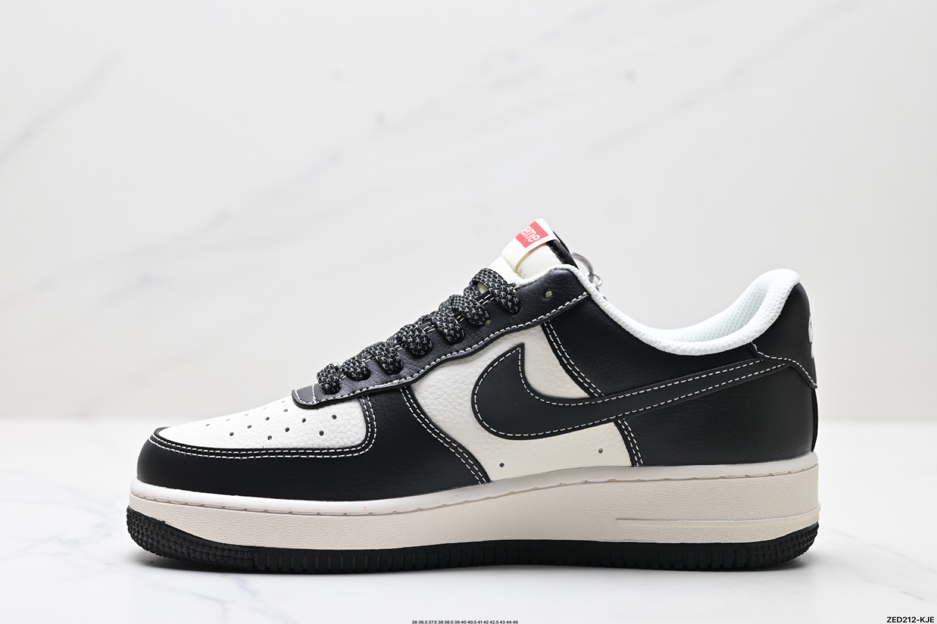 270 NIKE AIR FORCE 1‘07 LV8    HH7518-053