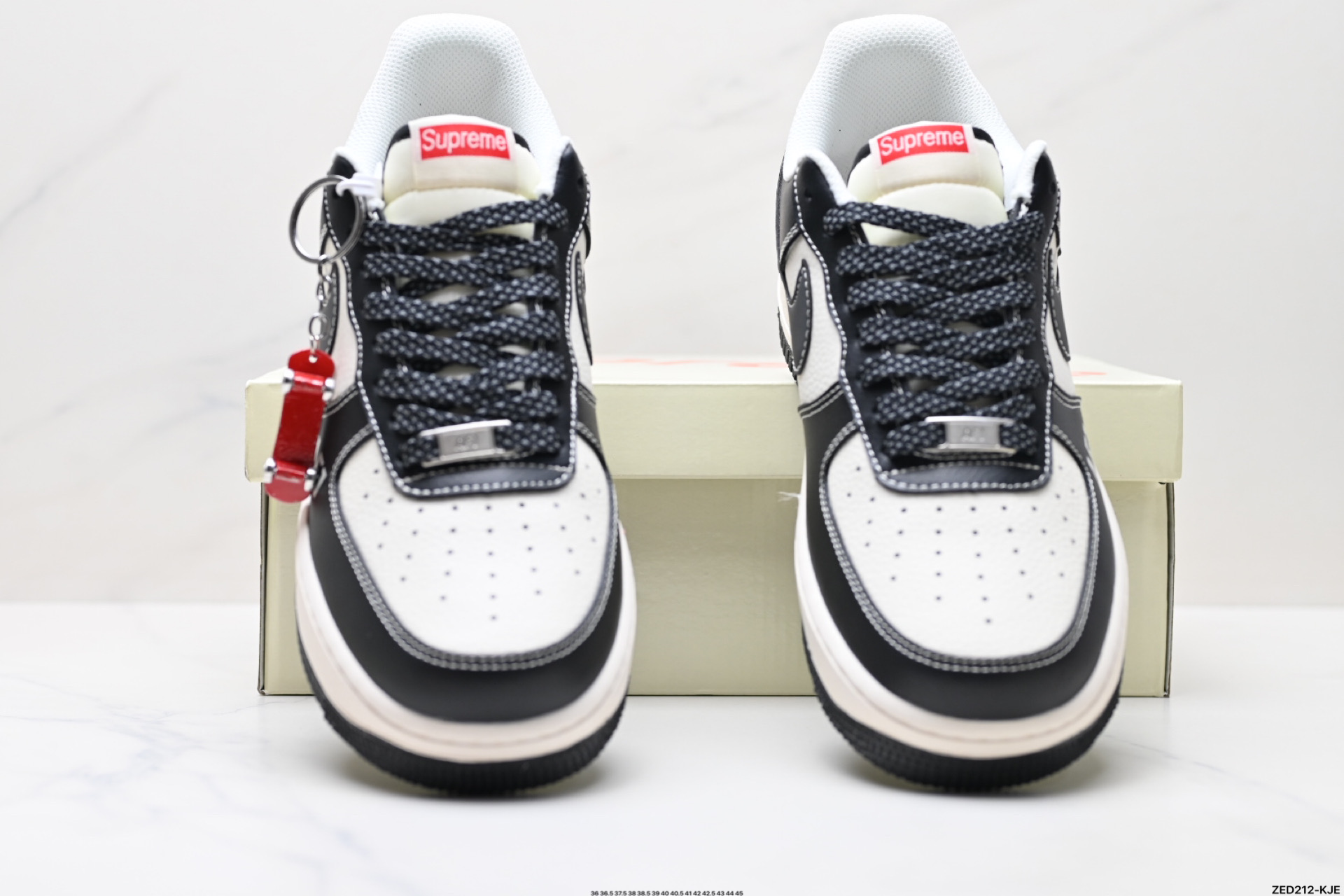 270 NIKE AIR FORCE 1‘07 LV8    HH7518-053