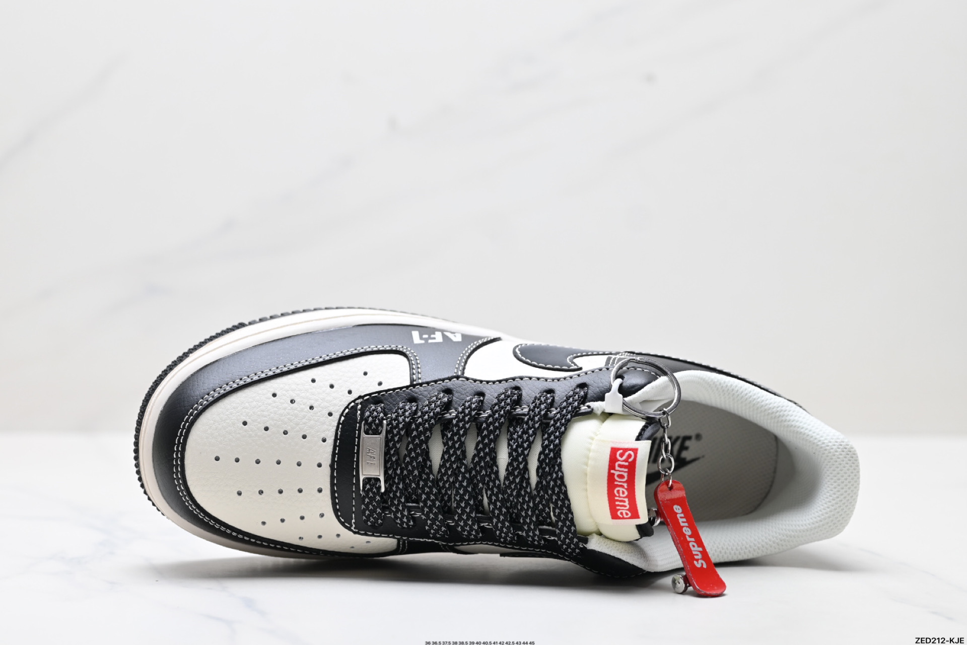 270 NIKE AIR FORCE 1‘07 LV8    HH7518-053