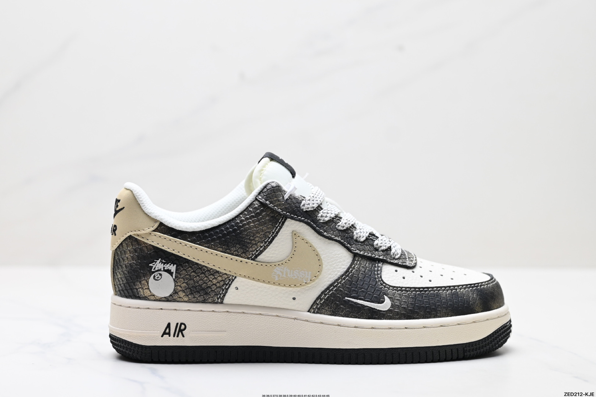 270 NIKE AIR FORCE 1‘07 LV8   XS1958-556