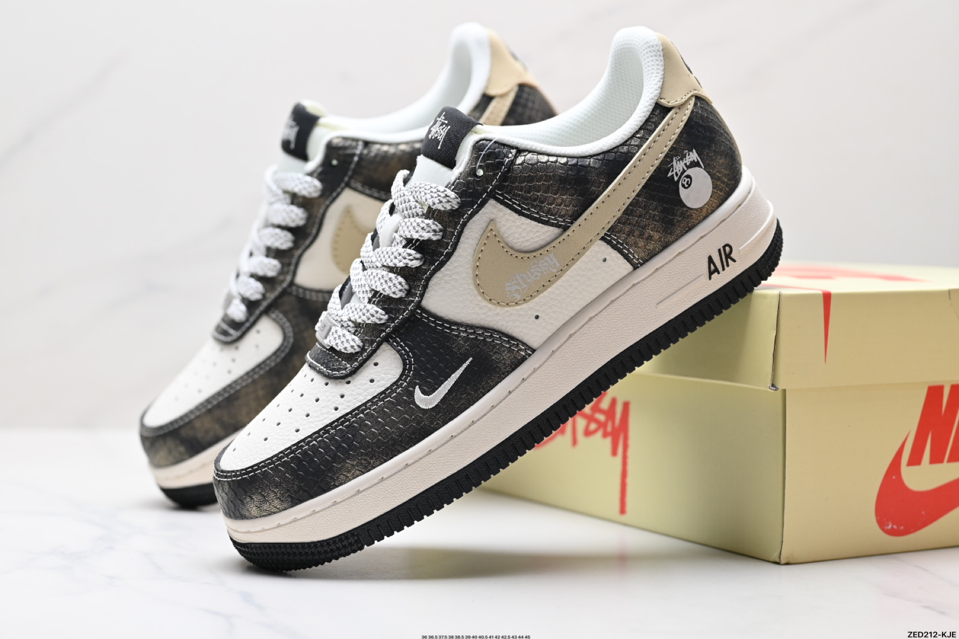 270 NIKE AIR FORCE 1‘07 LV8   XS1958-556