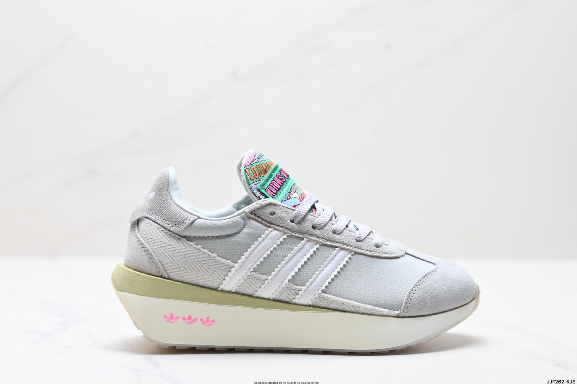 💰115 真标✅GAZELLE INDOOR W皮革舒适百搭 防滑耐磨 低帮 生活休闲鞋 男女同款＞ 货号:lF4234 尺码:36 36.5 37 38 38.5 39 40 40.5 41 42 42.5 43 44 45 lD:JJF262-KJE