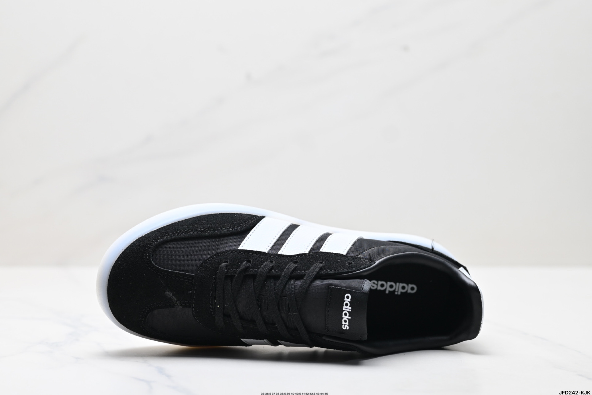 180 adidas 果冻T头鞋 BARREDA DECODE板鞋德训鞋男女阿迪达斯轻运动鞋  Jl2316
