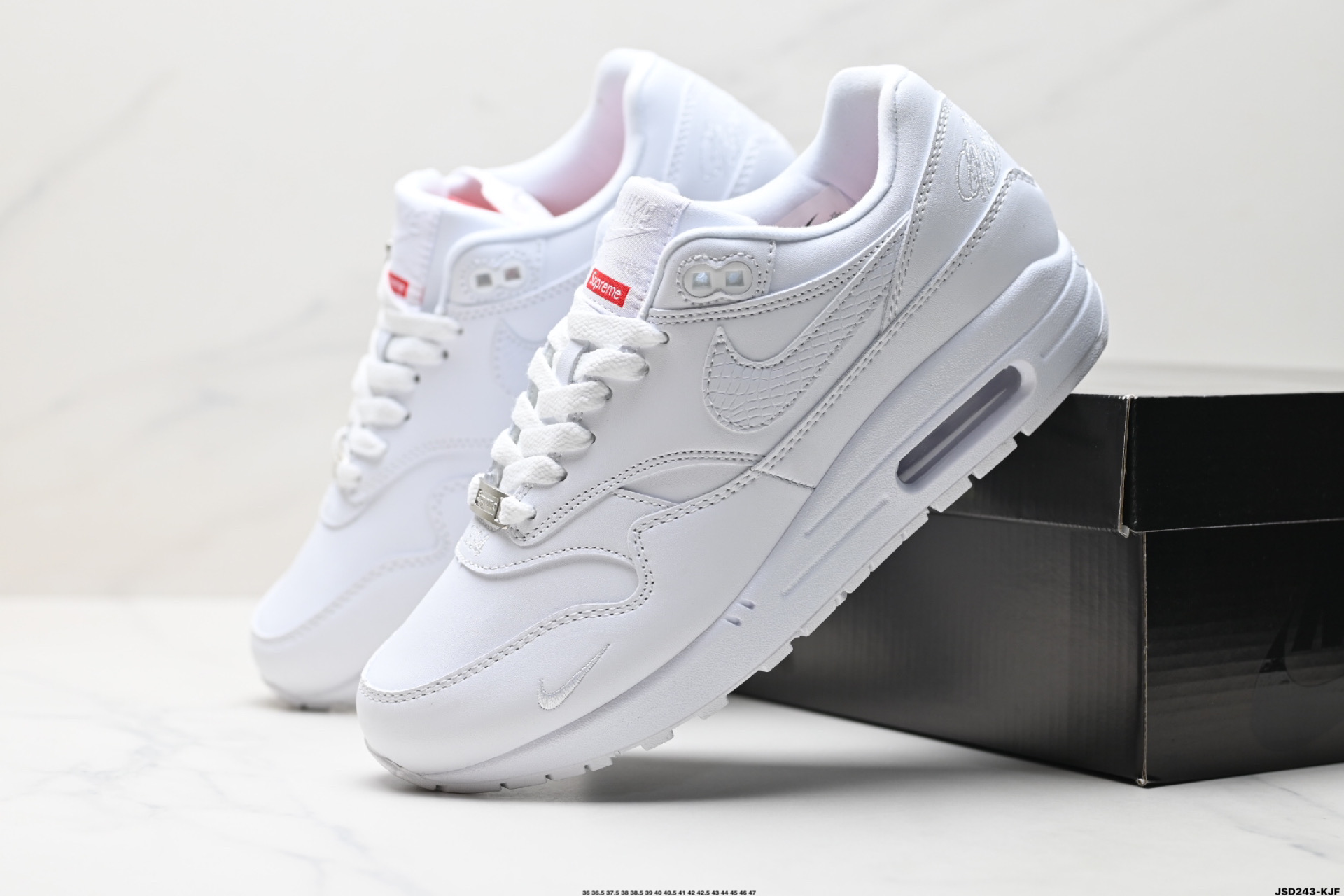 210 Nike Air Max 1 耐克气垫 缓震 耐磨运动鞋  HF8813-001