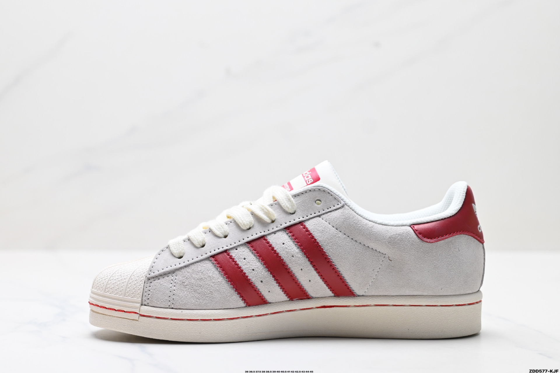 240 阿迪达斯Adidas三叶草 Originals Superstar贝壳头’DIY’系列低帮经典百搭休闲运动板鞋 BZ2526