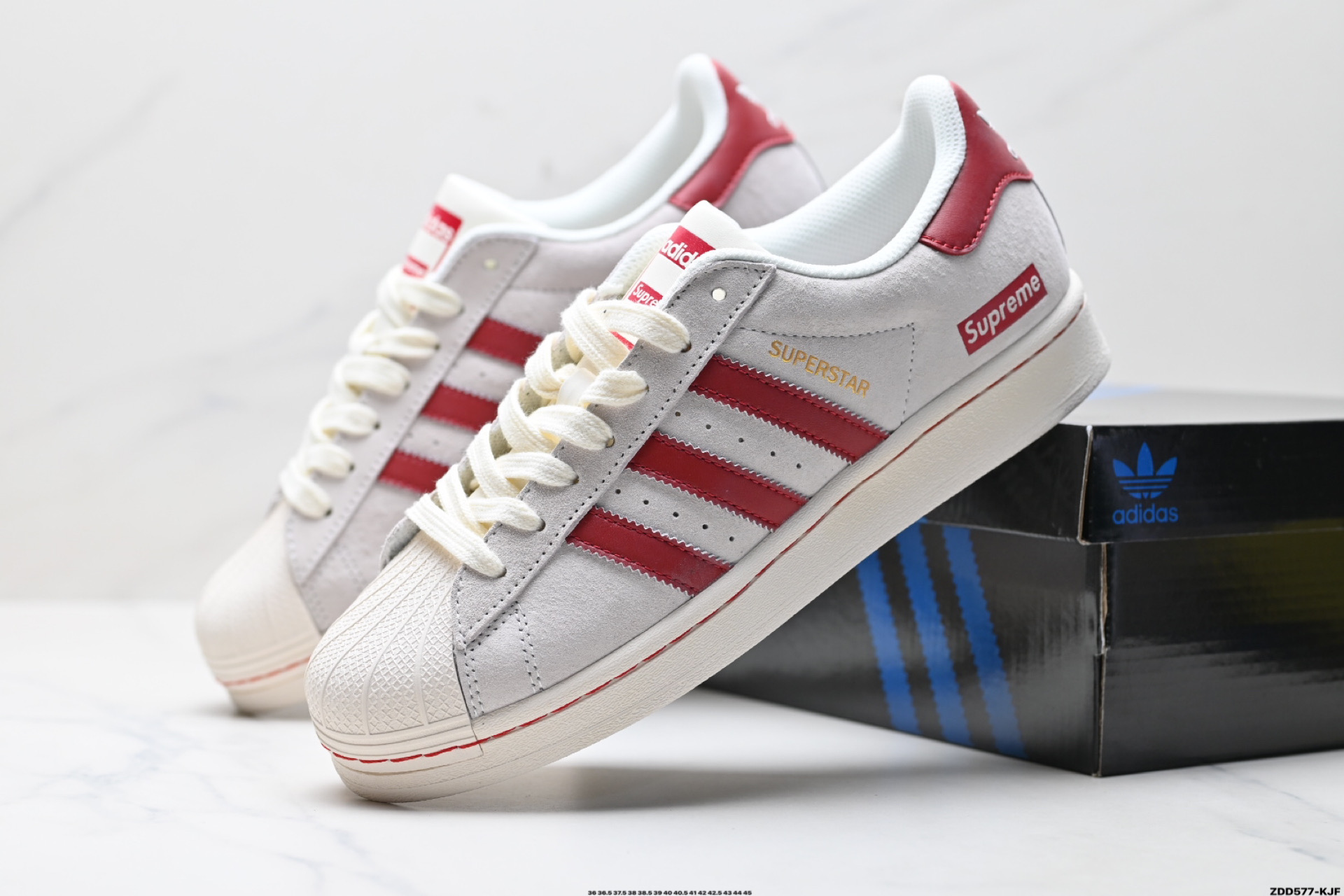 240 阿迪达斯Adidas三叶草 Originals Superstar贝壳头’DIY’系列低帮经典百搭休闲运动板鞋 BZ2526