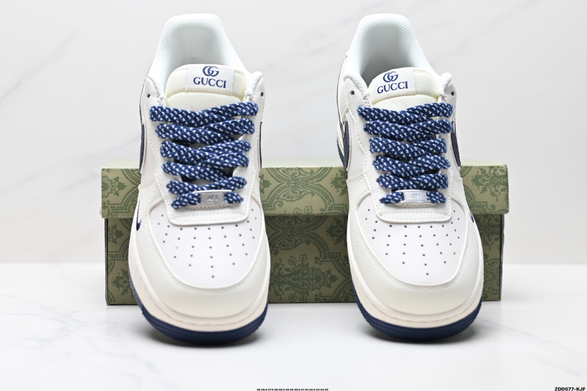 240 NIKE AIR FORCE 1‘07 LX   QY6818-610